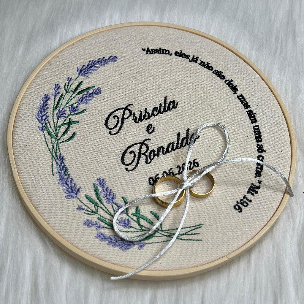 Bastidor Bordado Porta-Aliança Aro 20 Porta Aliança Bordado Personalizado