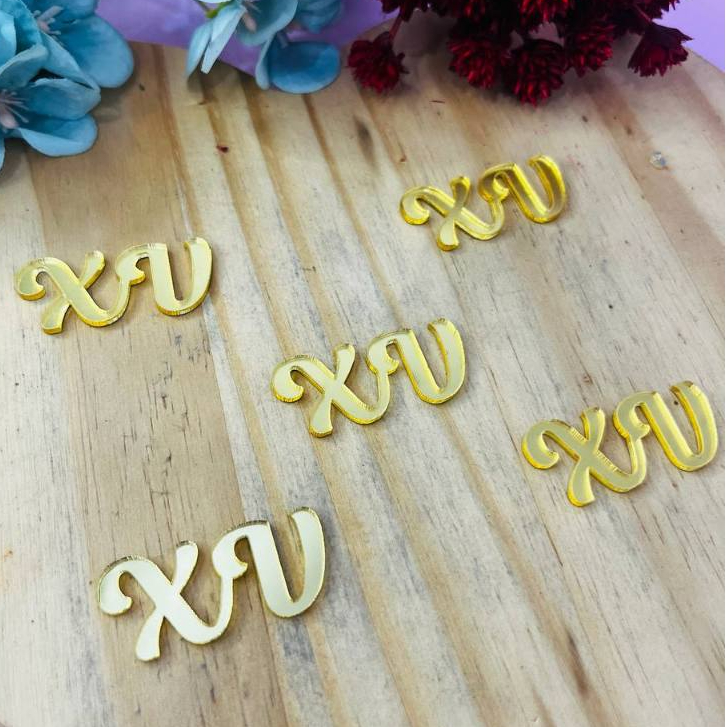 Aplique XV 15 Anos Debutante Acrilico Espelhado Dourado 4cm Personalizado de Luxo Kit com 10, 20,30 e 40 unidades