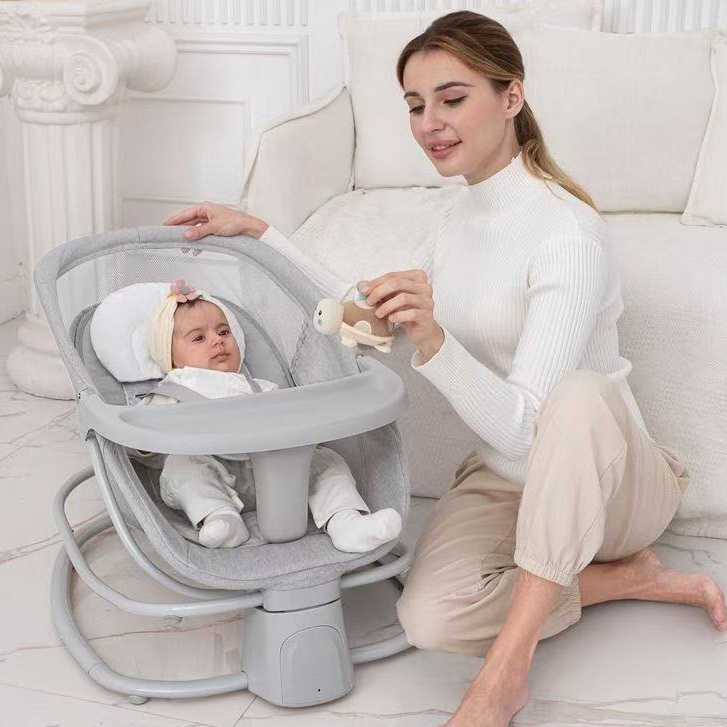 Cadeira De Balanço Elétrica Para Bebês Mastela Com Música Via Bluetooth, 5 Velocidades E Mosquiteiro De Brinquedo.