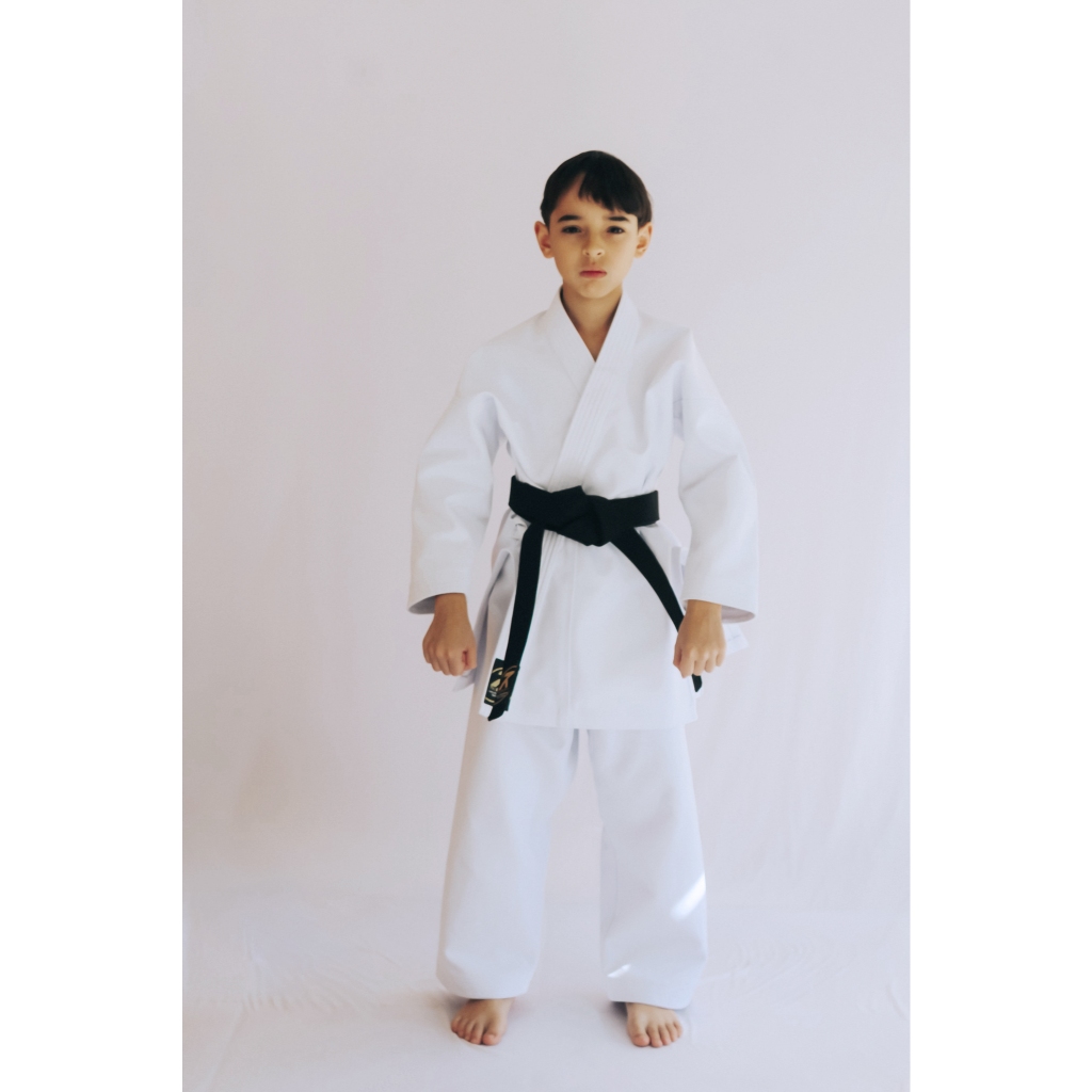Kimono Karatê branco Lona K10  |  Adulto e Infantil de Alta Qualidade