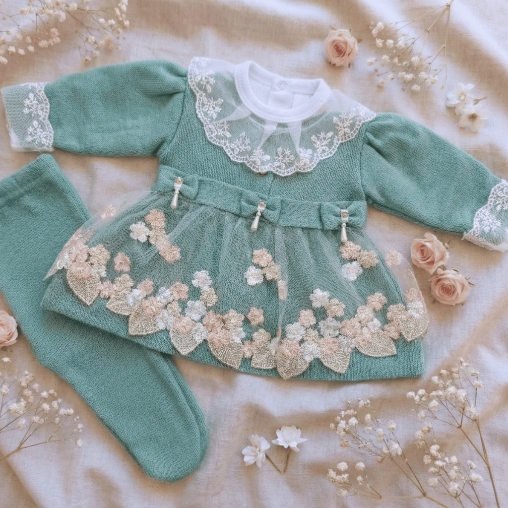 Kit Saida de Maternidade Menina Vestido Tricot Recem Nascido 3 Peças 0 a 1 mês em Oferta na Shopee