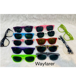 Kit 12 Óculos de Sol Wayfarer Cores Sortidas Aleatórias Proteção UV400 Moda Unissex