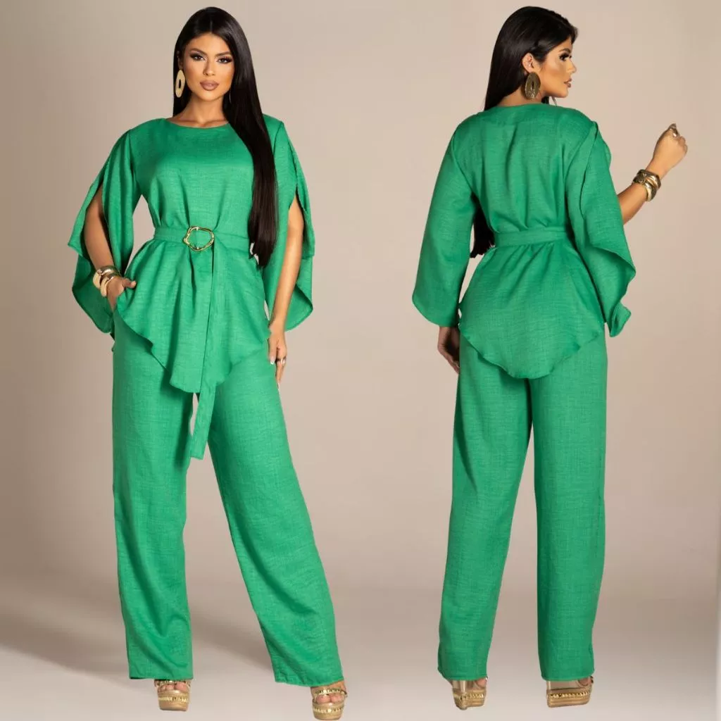 ⁠Conjunto Blusa e Calça e Pantalona Tecido em Crepe dunas Elegante Soltinha Perna Larga Wide Leg Com Cinto Manga Compida — imagem 1