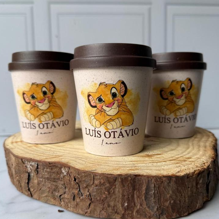 Copos Mini Bucks 250ml para lembrancinha de aniversário - O Rei Leão Aquarela - Fazemos todos os temas
