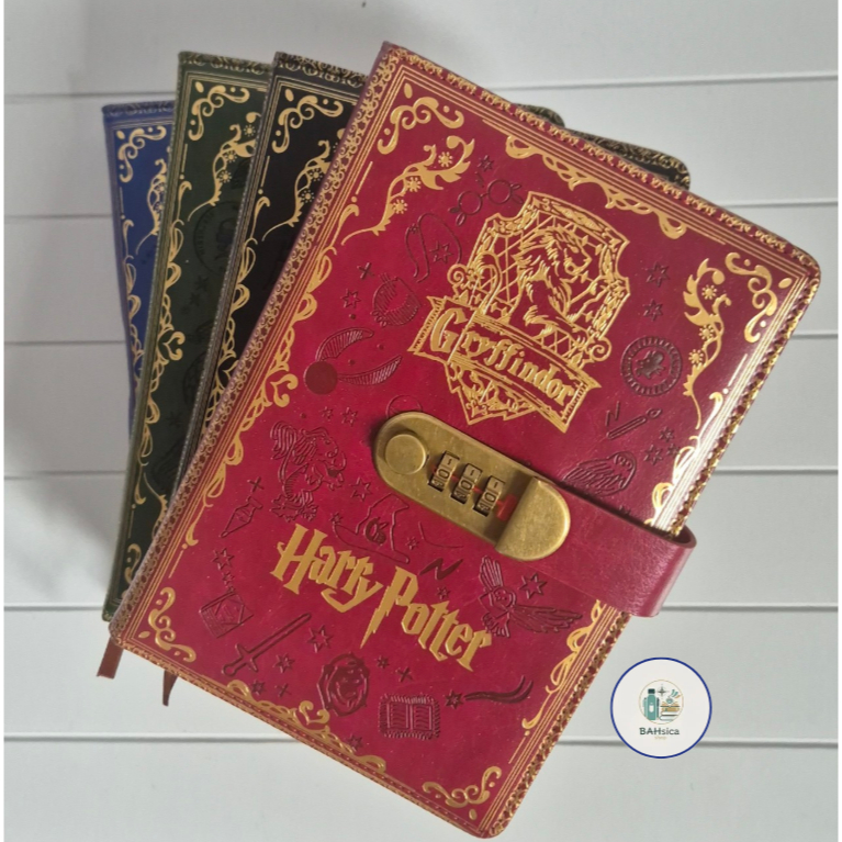 Caderno Diário com Senha Harry Potter A5 (14,5x21cm) - Capa almofadada em couro sintético o em Oferta na Shopee