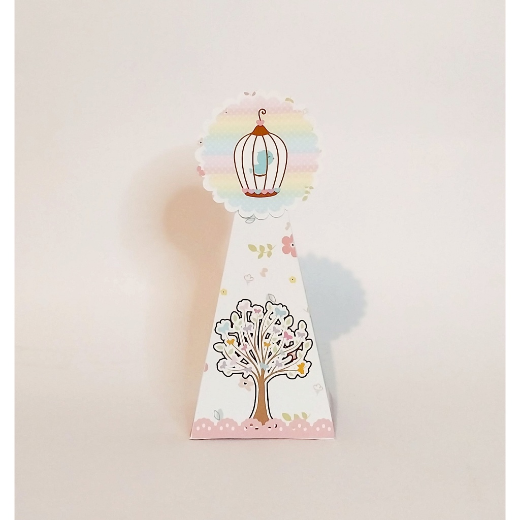 KIT DE CAIXAS PERSONALIZADAS NO MODELO PIRÂMIDE JARDIM ENCANTADO/LEMBRANCINHA/ANIVERSÁRIO