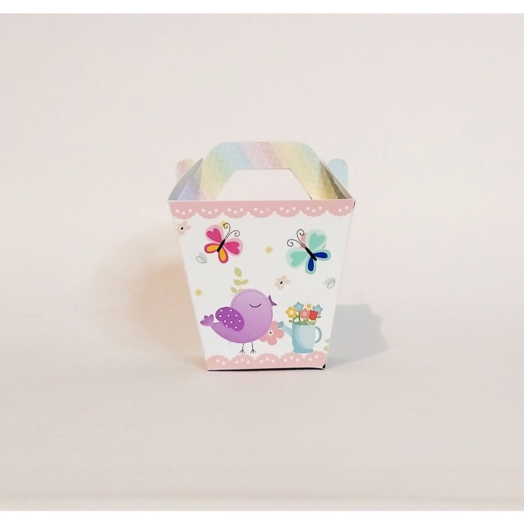 KIT DE CAIXAS PERSONALIZADAS NO MODELO SUSHI JARDIM ENCANTADO/LEMBRANCINHA/ANIVERSÁRIO