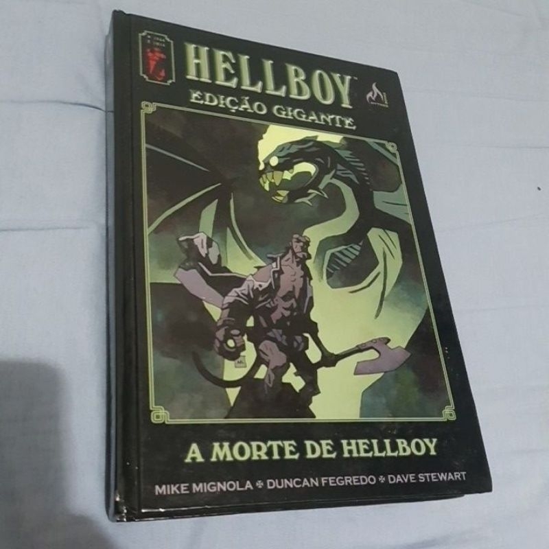 Hellboy edição gigante  a morte de hellboy omnibus raro