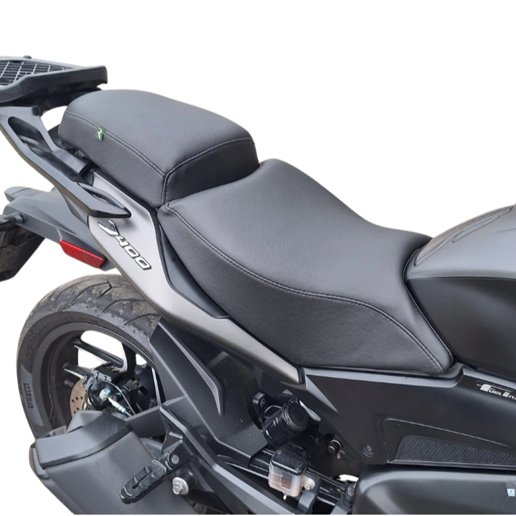 Capa Comfort Para Banco De Moto Bajaj Dominar 400 Com Elástico Veste Em Casa Espuma De Alta Resistência
