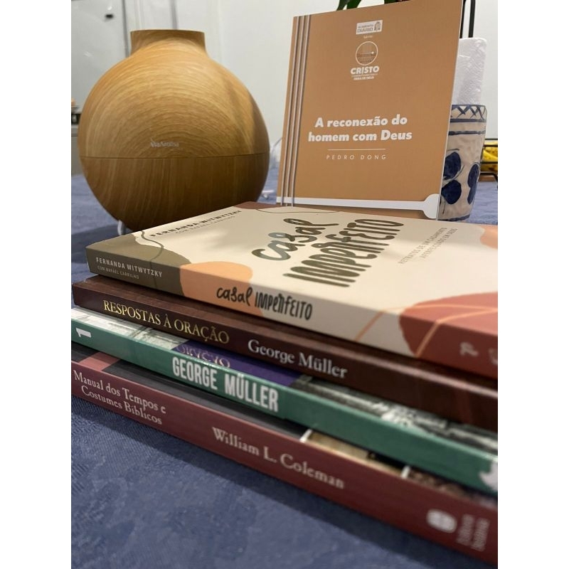 Kit Livros- George Muller o guardião dos órfãos de Bristol, Repostas à oração, casal imperfeito, manual dos tempos e cos
