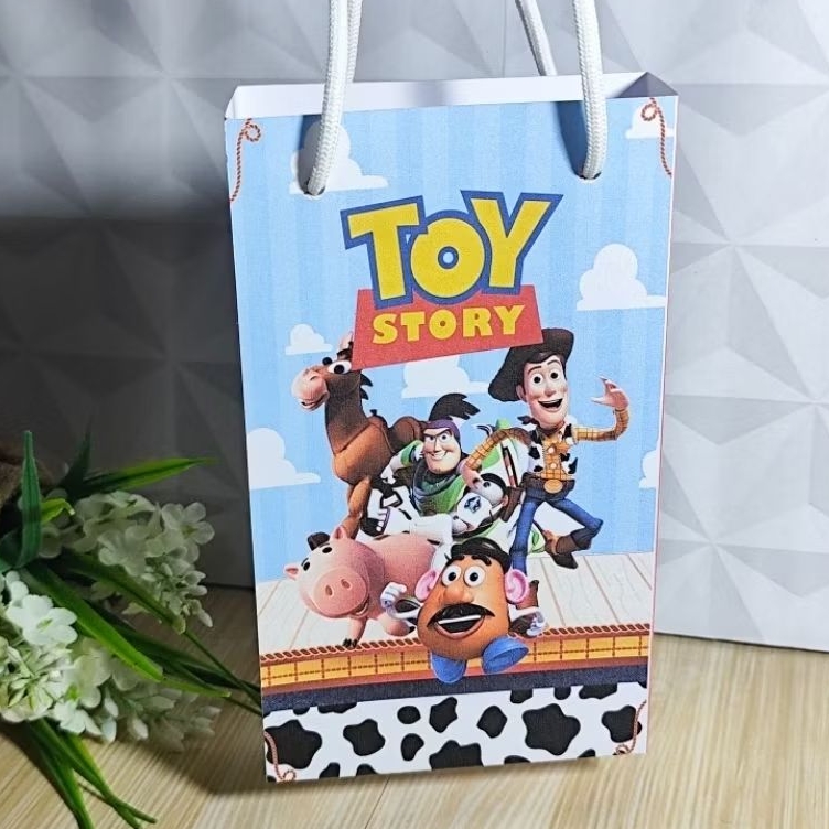 ENVIO RÁPIDO -50 Sacolinha Surpresa Toy story MONTADAS  Lembrancinhas Aniversário Personalizada