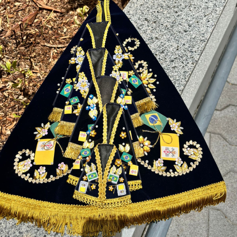 Manto de Nossa Senhora Aparecida sem Touca - Para imagens com coroa fixa _ 40-60 CM