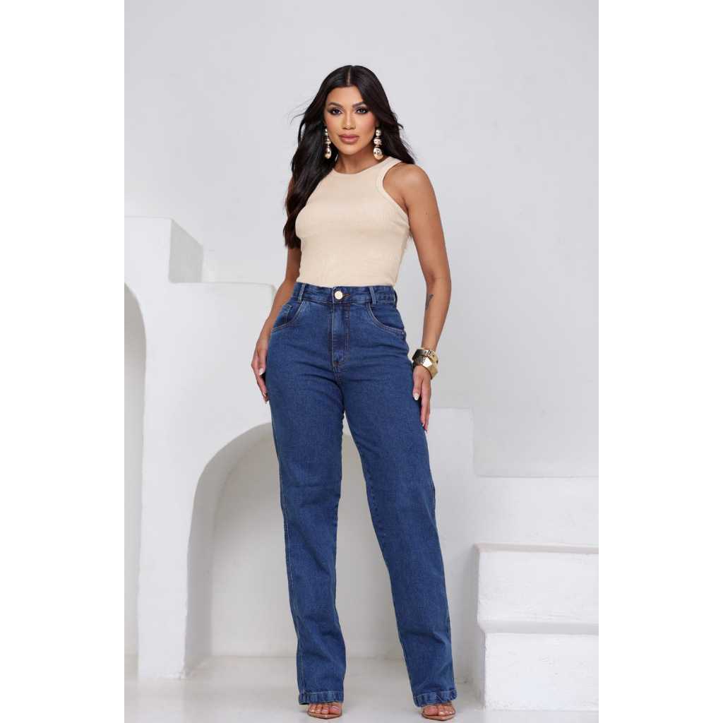 calça jeans feminina reta de alta qualidade que modela o corpo, perfeita para usar com tênis, salto e sandalia em Oferta na Shopee