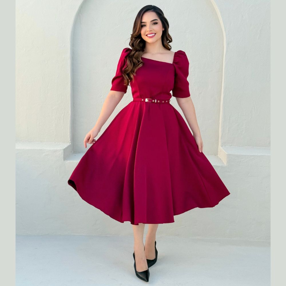 Vestido Midi Feminino de Alfaiataria Com Elastano Manga Princesa Decote Quadrado Acompanha Cinto