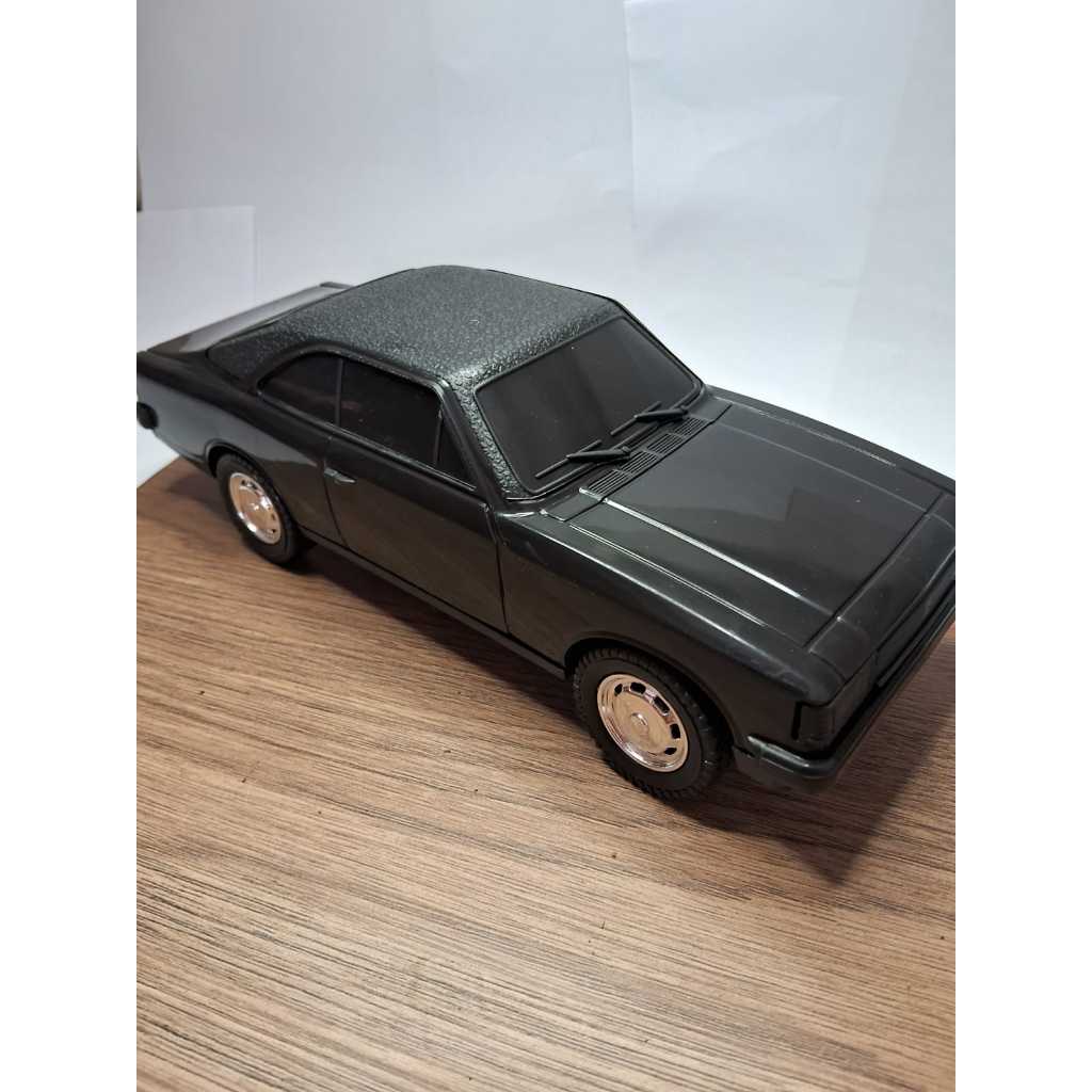 Brinquedo Miniatura Opala Na Solapa Rodas Livres Plástico - Diverplas