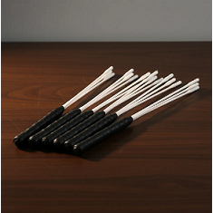 Baqueta / Varetas - 3 Pontas P/ Tamborim Profissional Branca 33