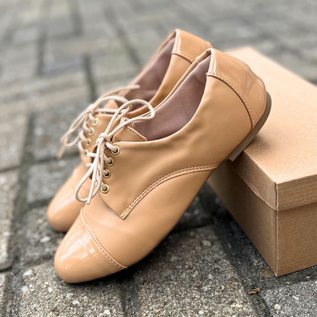 Sapato Oxford bico redondo cor Mel Forte