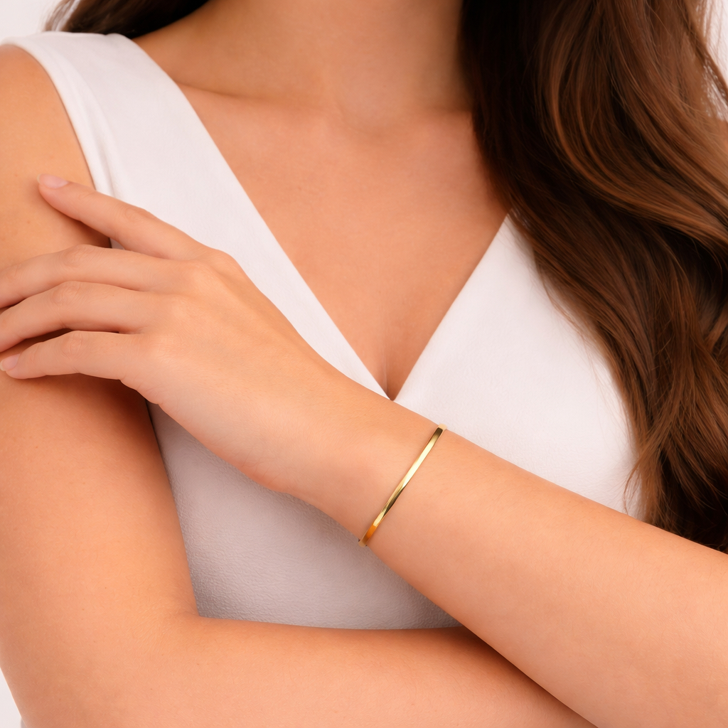 Pulseira Bracelete Feminino Fino Liso Moderno com Garantia Cor Dourada Banhado a Ouro 18k