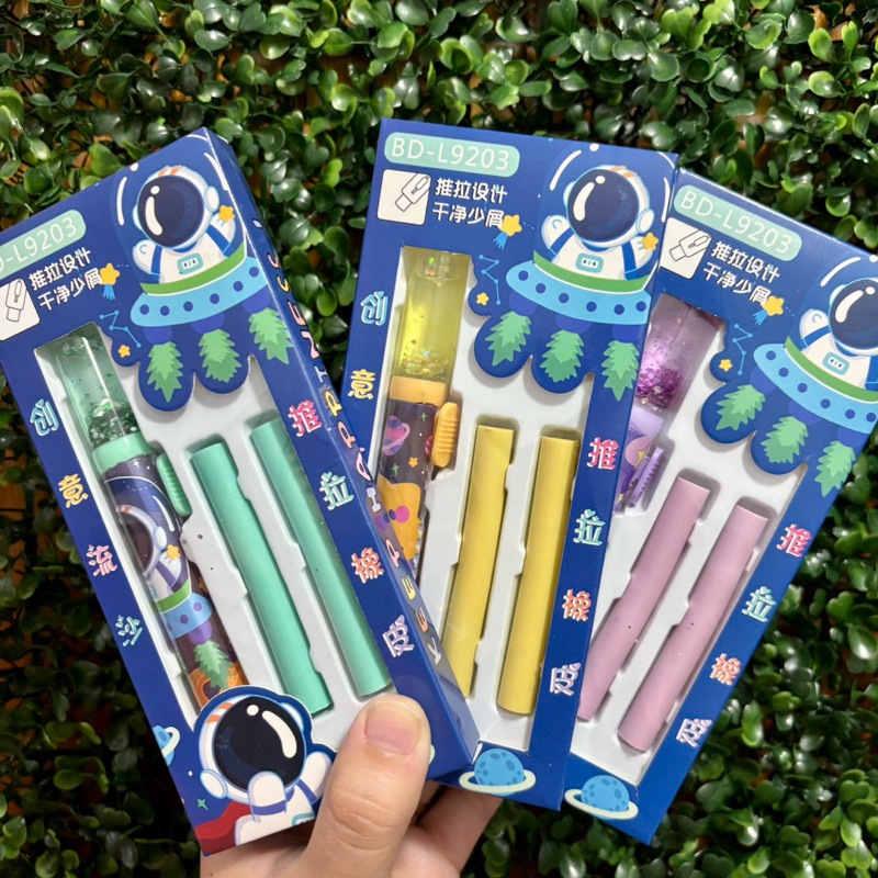 Kit Borracha Retrátil + 2 refil astronauta unicórnio panda material escolar papelaria Kawaii