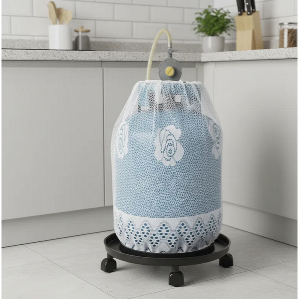 Kit Capa Bujão Renda Branco + Suporte Botijão Com Rodinhas