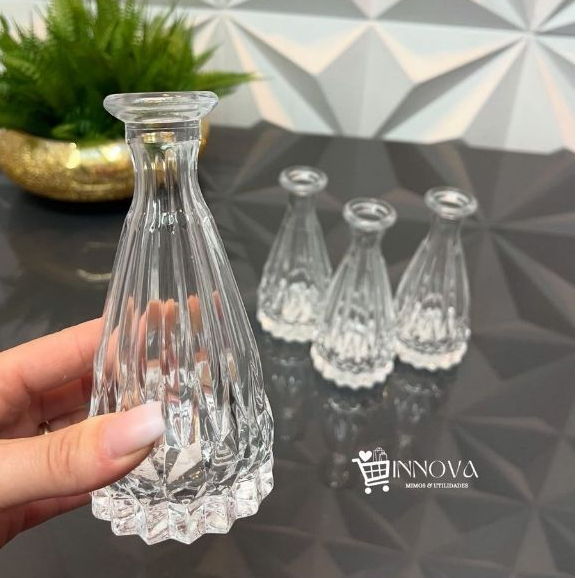 Kit 10 Vasos de Vidro Diamante Decorativo para Casamento Lembrancinha 100ml 13cm
