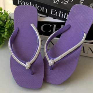 CHINELO FEMININO ADULTO DE DEDO BASICO COM DETALHE EM STRASS  PRATA  VARIAS CORES