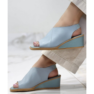 🌟🚀🌈SANDÁLIA ANABELA EM COURO FLOATER LEGÍTIMO - SALTO 5 CENTÍMETROS - PALMILHA ULTRACONFORTO - SUPER MODERNA E ELEGANTE em Oferta na Shopee