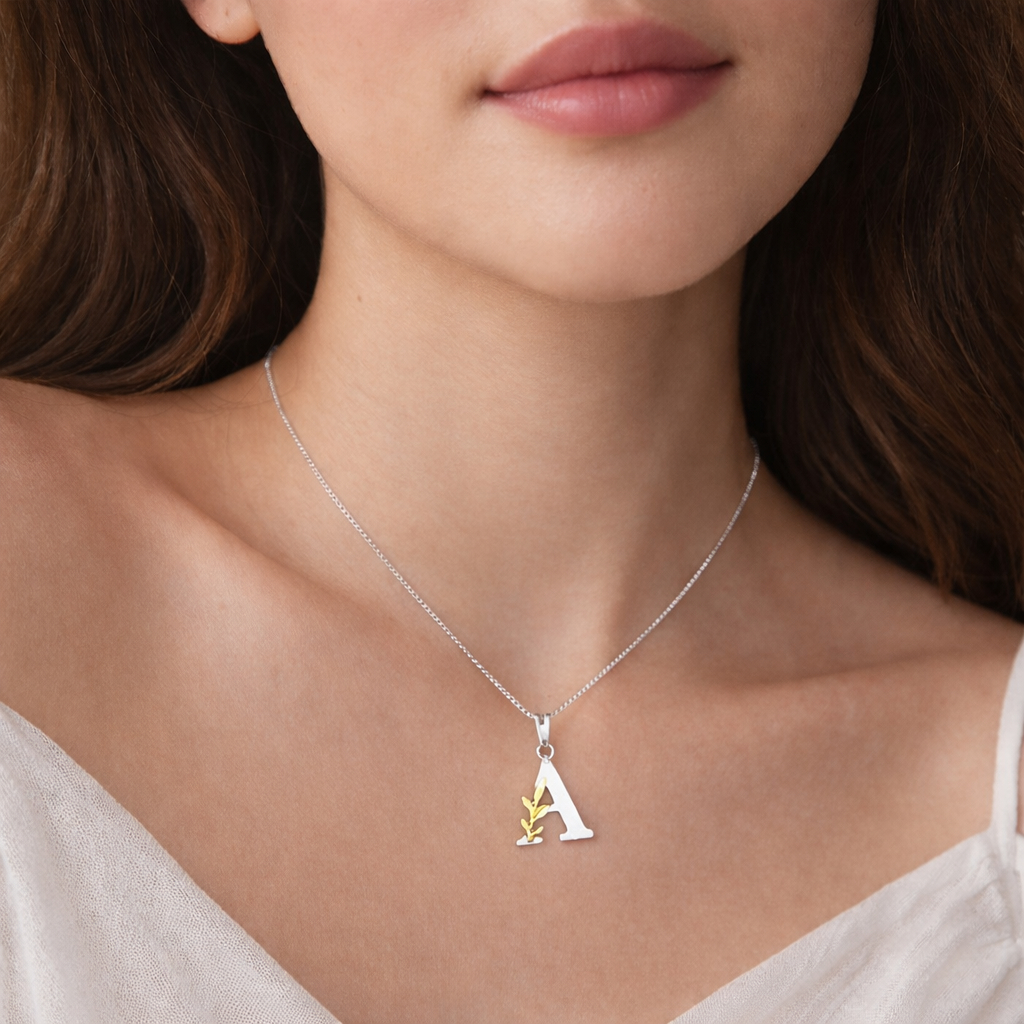 Corrente Pingente Inicial Feminino Banhado a Ouro 18k ou Prata 925 - Delicado