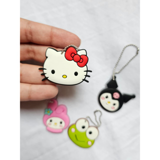 Kit 10 Chaveiros Tag Hello Kitty e Amigos - Lembrancinha em Oferta na Shopee