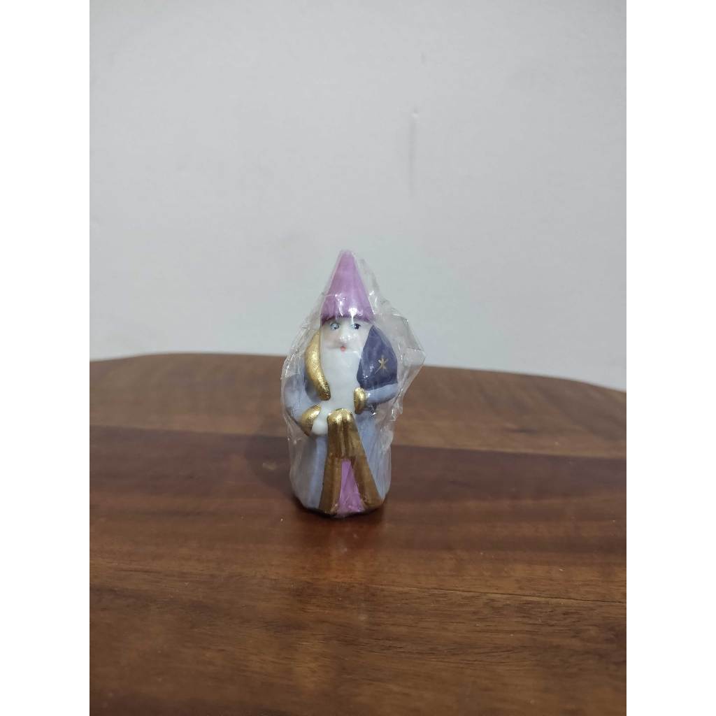 Bibelô em Porcelana – Guardião de Proteção e Sabedoria