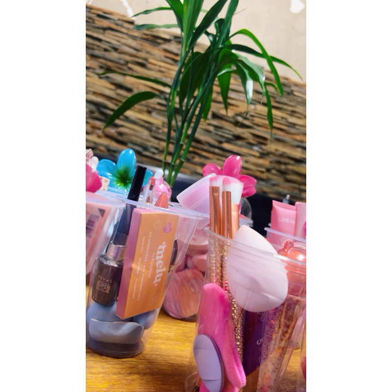 Kit Maquiagem MILKMAKES - Kit Produtos COPOS DE MAQUIAGENS