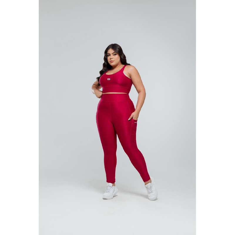 Conjunto de Calça Legguing de Poliamida Canelada + Top de Academia + bojo removível Plus Size Fitness zero transparência