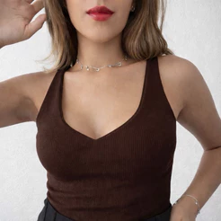 Blusinha Regata Ribana Canelada Forrada Decote em V Modinha Blogueira Basico Casual