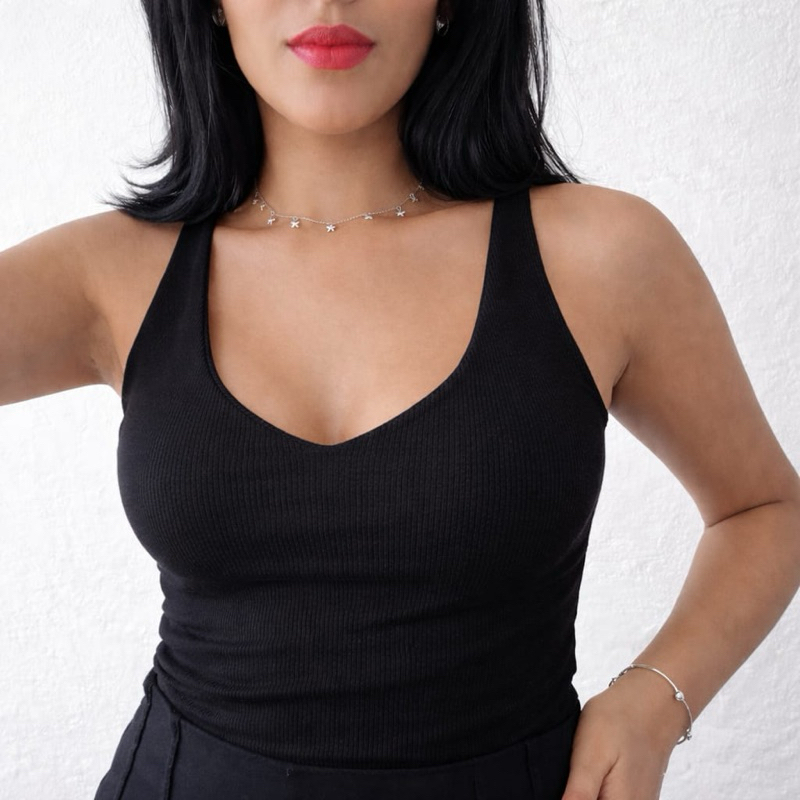 Blusa Regata Feminina Forada com decote V nas costas Moda Gringa Casual Básica Elegante Ribana Canelada