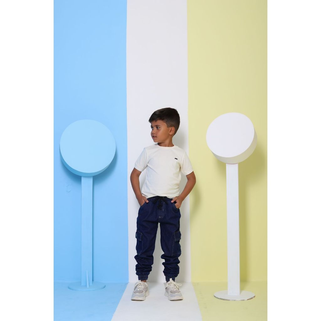 Calça Cargo Jeans Infantil e Juvenil com botão Estiloso