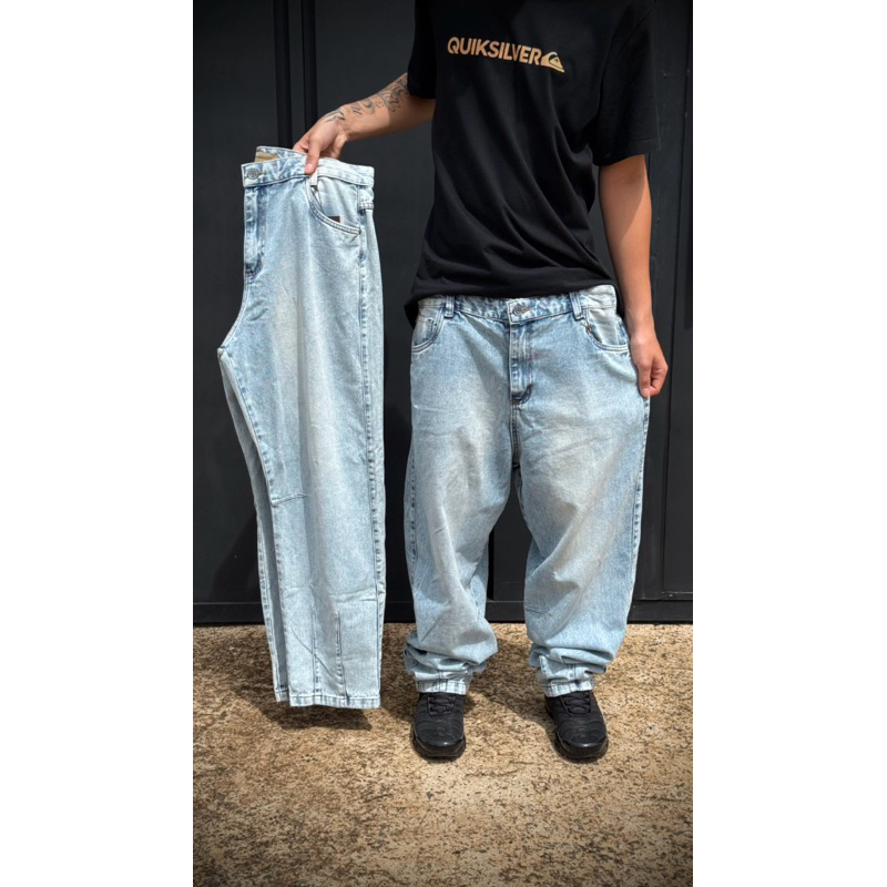 Calça Balão/Baggy Jeans Azul-Marmorizado Estonado Denim Barra Diferenciada em Oferta na Shopee