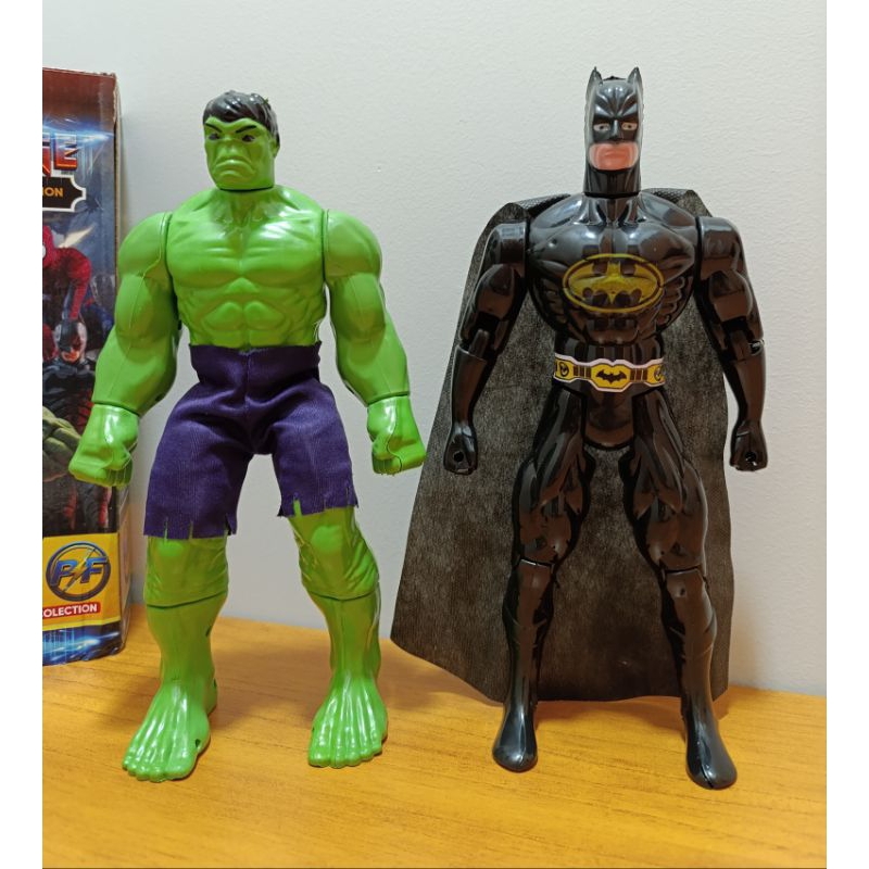 Kit - 2 Bonecos Super Heroi - Hulk + Batman - Super Heroi - 30 cm em Oferta na Shopee