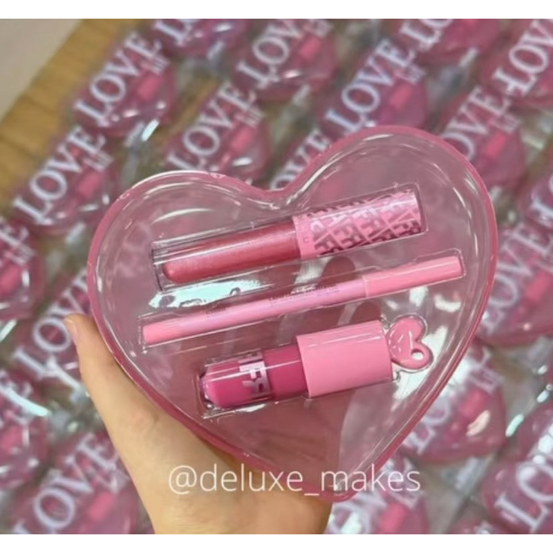 KIT  2 Gloss Labial + 1 Lápis Labial
