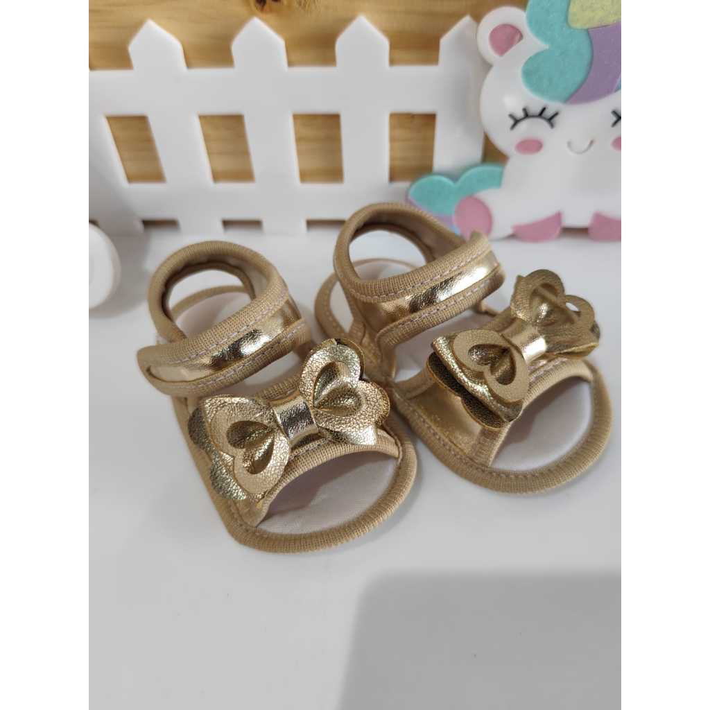 Sandália para Menina Luxo 0 a 12 meses em Laço Dourado Sintético