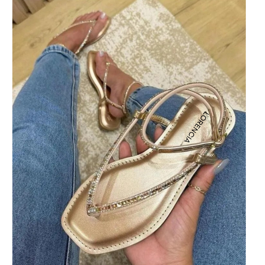SANDÁLIA DEDO RASTEIRA STRASS FEMININO CONFORTÁVEL DO 34 AO 39 em Oferta na Shopee