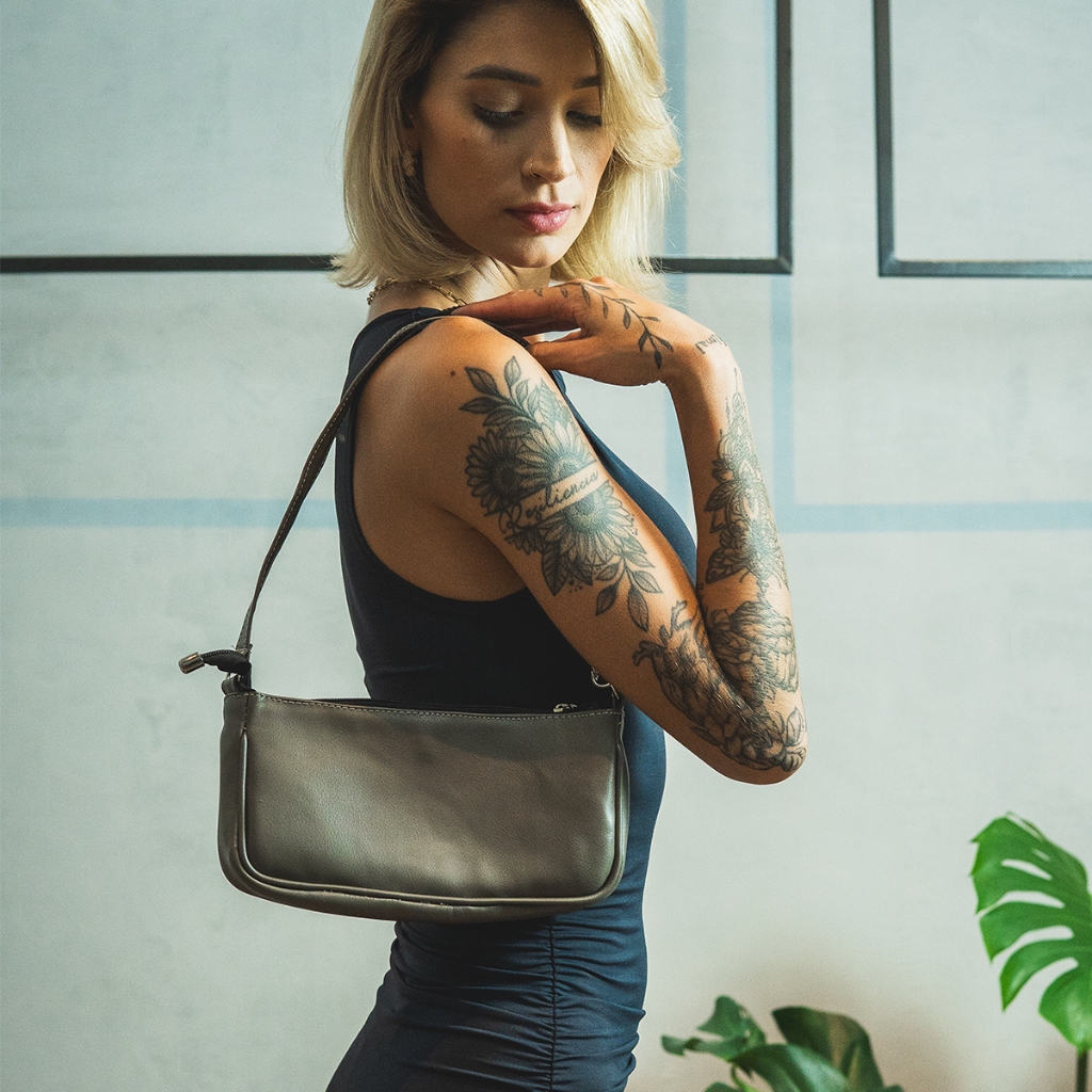 Bolsa de Ombro Feminina Baguete Couro Legítimo Macio Forrada + Bolso Interno