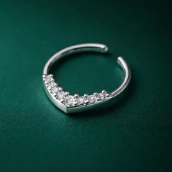 Piercing Argola Cravejada em Prata 925 Legítima Fake Feminino Delicado