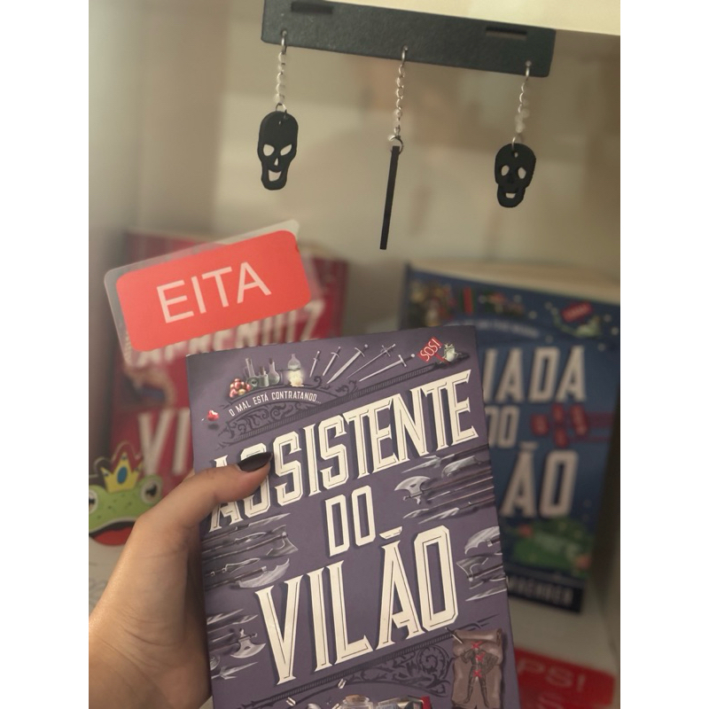 Kit Plaquinhas Assistente do Vilão em Acrílico UV – EBAA | OPS | EITA | S.O.S – Decoração Literária Geek