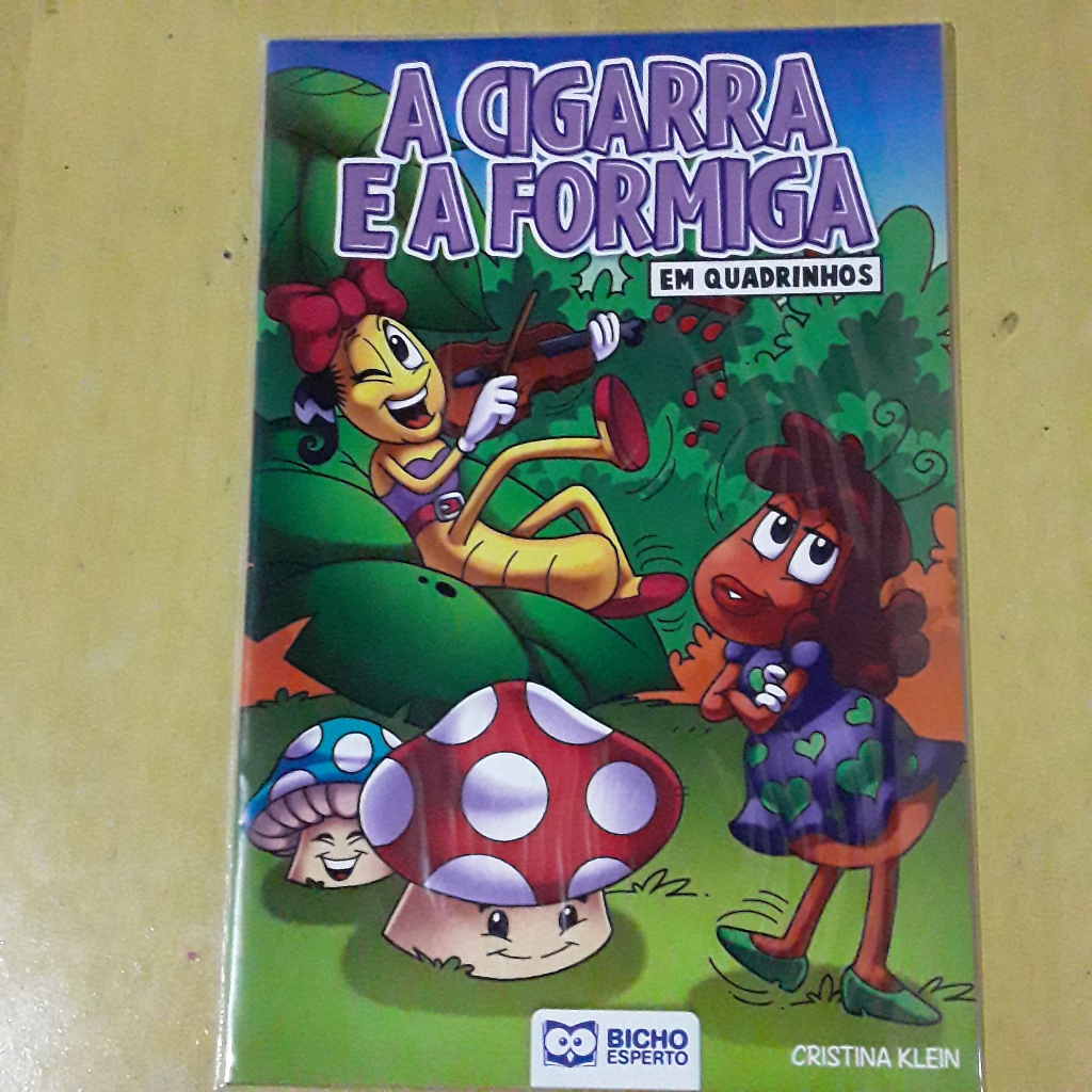 GB05 GIBI A CIGARRA E A FORMIGA EM QUADRINHOS + HQ SELEÇÃO BRASILEIRA