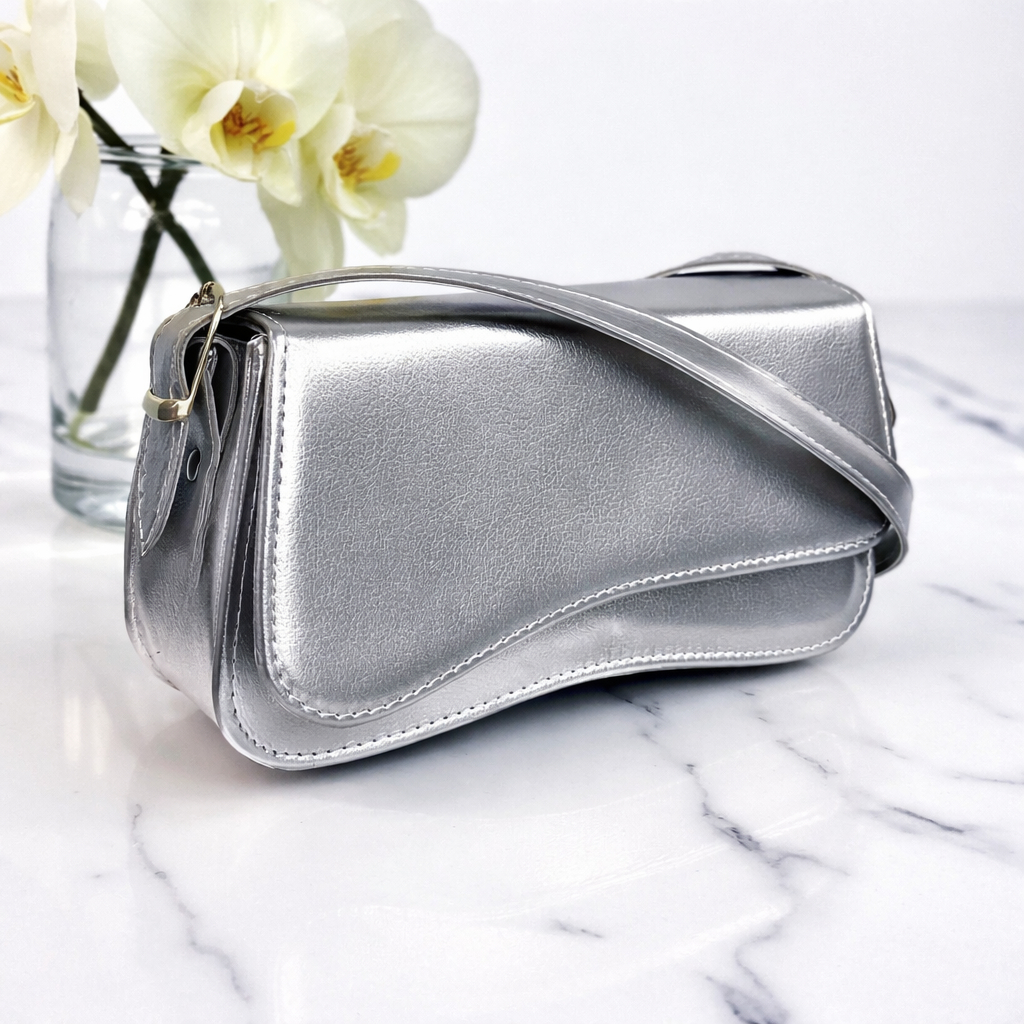 Bolsa de Ombro Baguete Prata e Dourada Material de Qualidade Envio Imediato em Oferta na Shopee