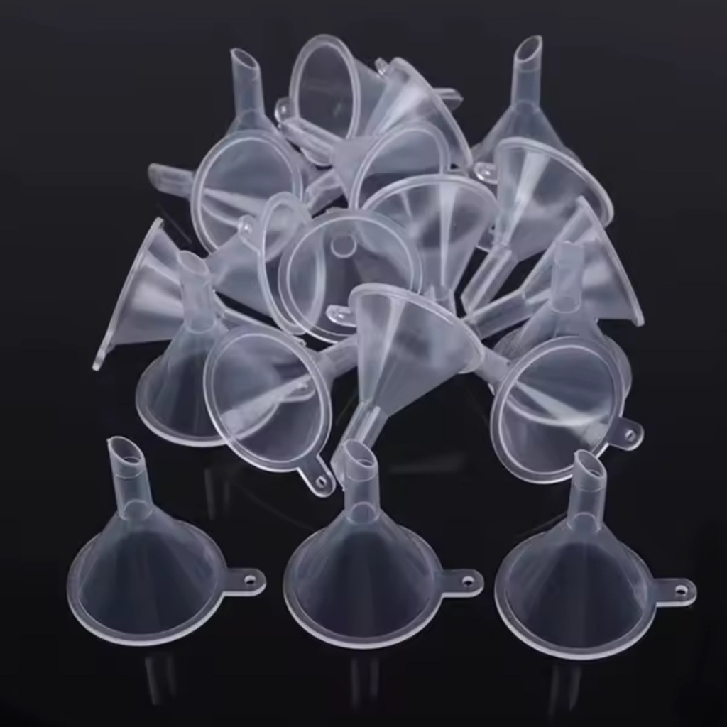 Kit 10 Mini Funil Pequeno Decant Perfume Multiuso Óleos Translúcido Ferramentas Perfumaria