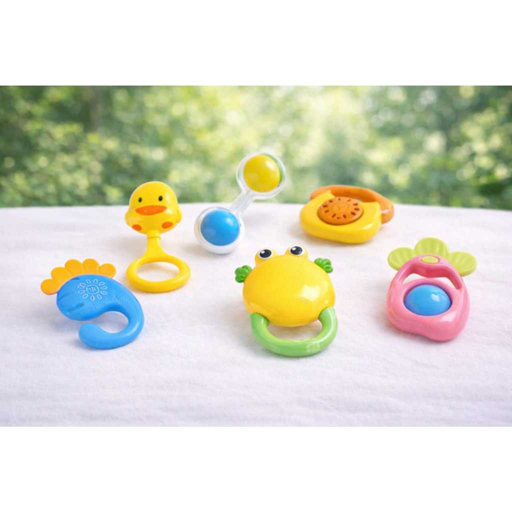 Brinquedo para Bebê com 3 ou 6 unidades  Kit Mordedor  com chocalho para menino/menina em Oferta na Shopee