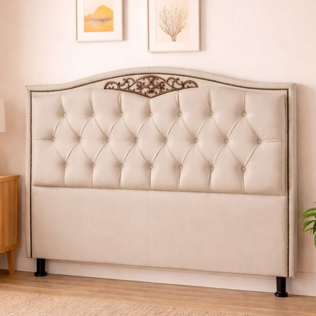 Cabeceira Solteiro 90cm Greta Estofada Suede Capitonê D23 com Tachinha para Cama Box Moderna Bege