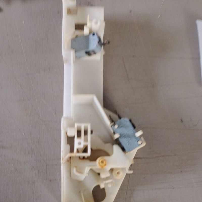 suporte microchaves microondas Brastemp bmu42abana leiam descrição
