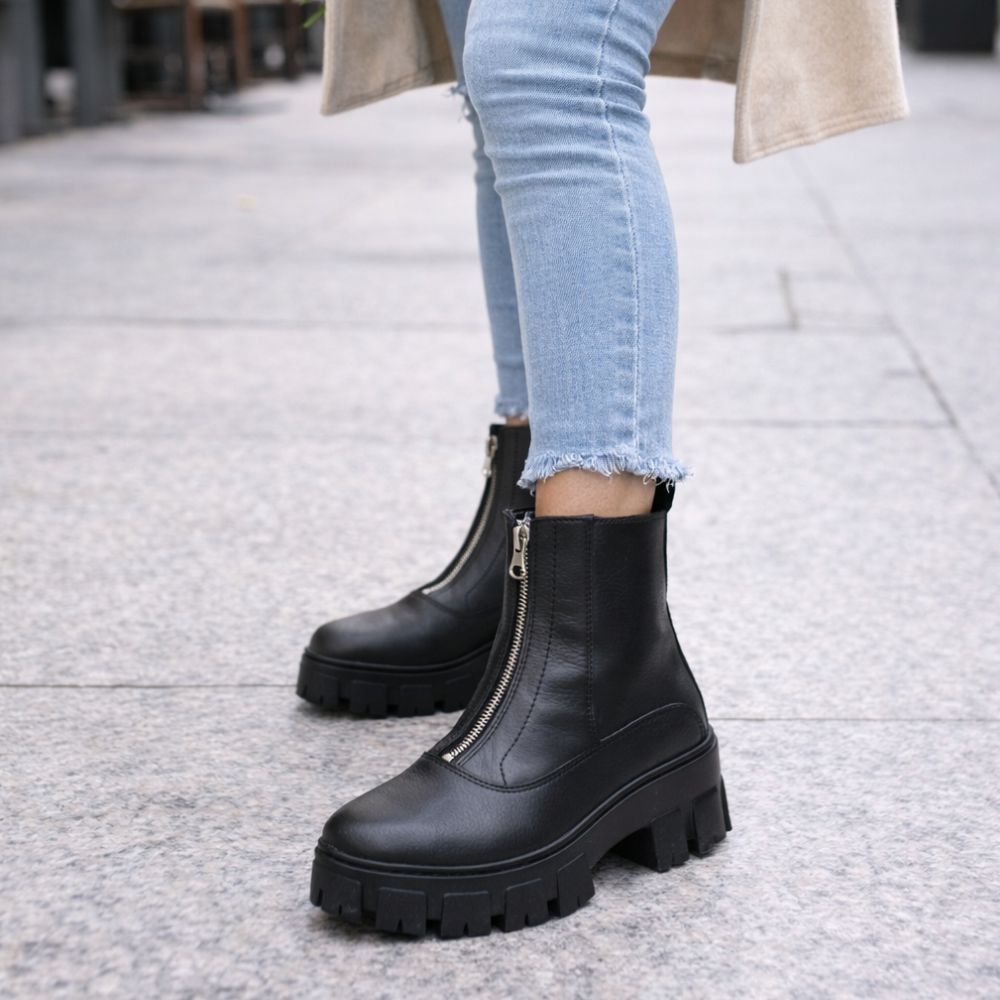 O que é Bota Feminina Preta? Guia e Onde Comprar | BuscaProdutos